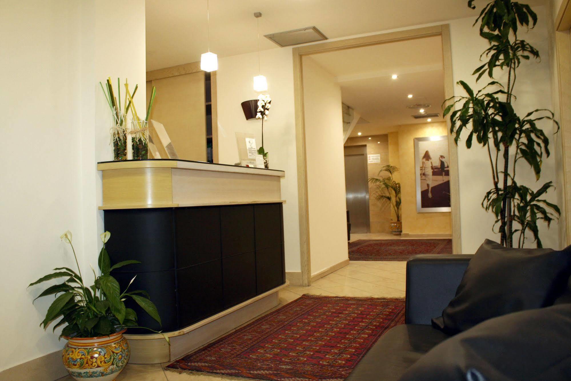 Hotel Villa Cibele カターニア エクステリア 写真