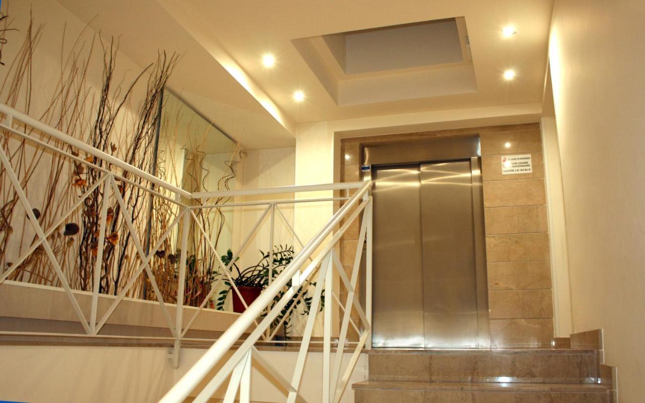 Hotel Villa Cibele カターニア エクステリア 写真