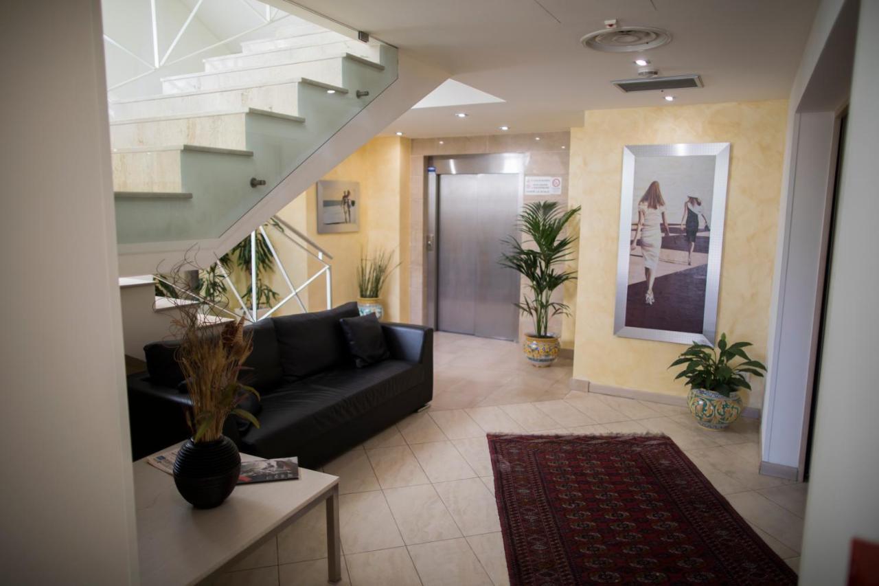 Hotel Villa Cibele カターニア エクステリア 写真